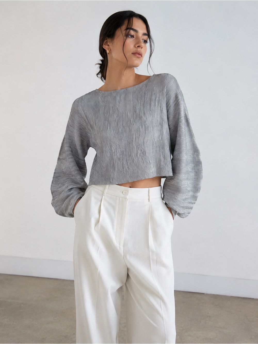 Zara Textured Pleated Crop Top Gray Balloon Sleeve Size Medium Feminine Edgy